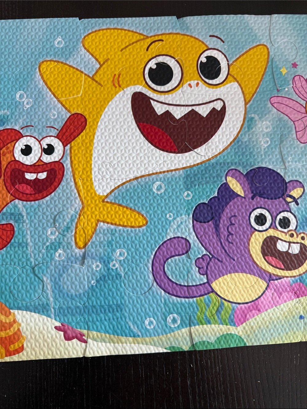 Rare Large Baby Shark Foam Puzzle!!! - Picture 5 of 10